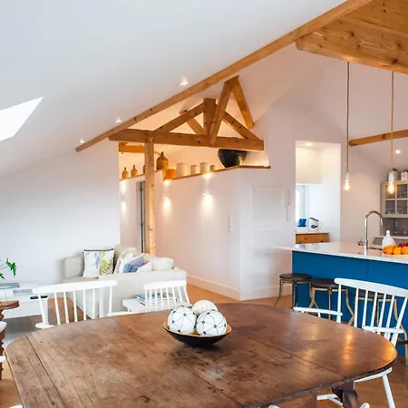 Ocean View Penthouse - * Ericeira