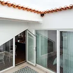 Ocean View Penthouse - Apartment
