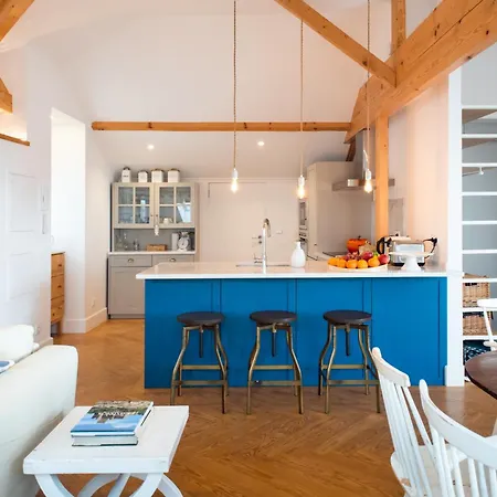 Ocean View Penthouse - Апартаменты *