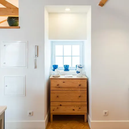 Ocean View Penthouse - דירה