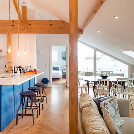 Ocean View Penthouse - Apartment
