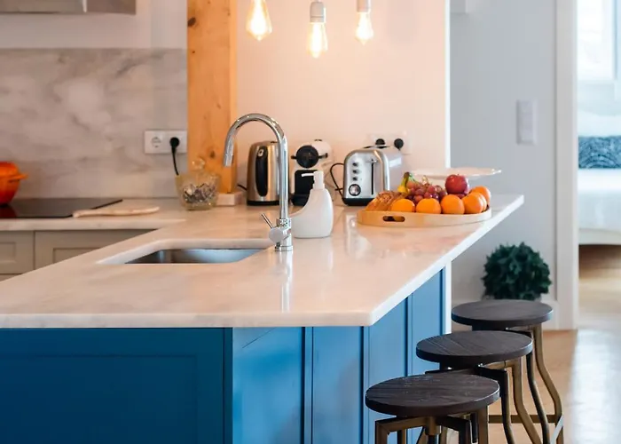 Ocean View Penthouse - Apartment *