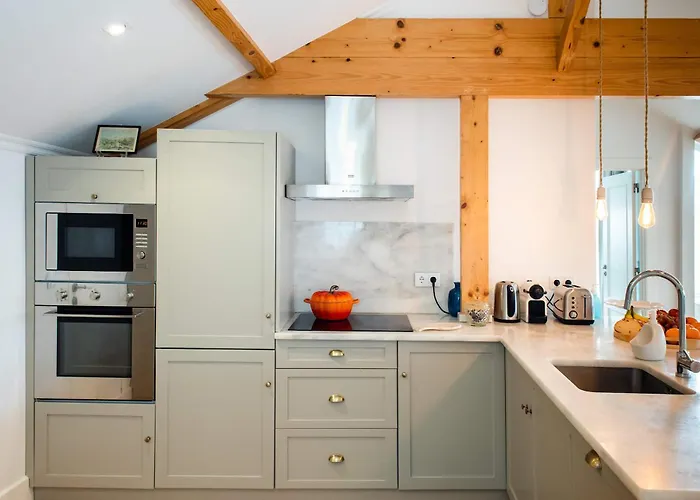 Ocean View Penthouse - Apartment